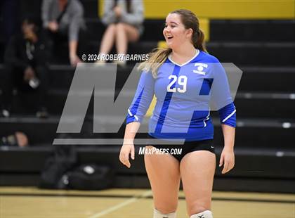 Thumbnail 1 in Sterling @ Burlington Township photogallery.