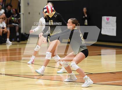 Thumbnail 2 in Sterling @ Burlington Township photogallery.