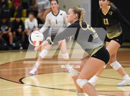 Thumbnail 2 in Sterling @ Burlington Township photogallery.