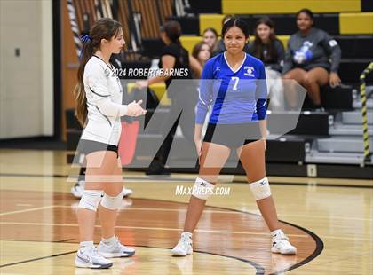 Thumbnail 1 in Sterling @ Burlington Township photogallery.