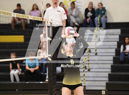 Thumbnail 2 in Sterling @ Burlington Township photogallery.