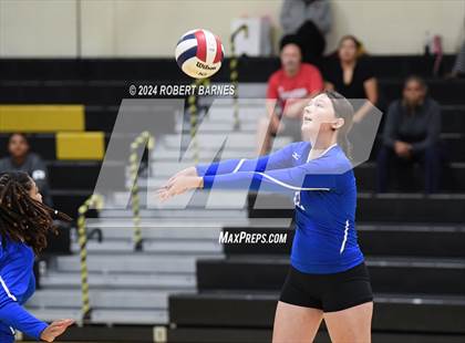 Thumbnail 2 in Sterling @ Burlington Township photogallery.