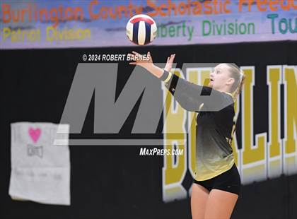 Thumbnail 1 in Sterling @ Burlington Township photogallery.