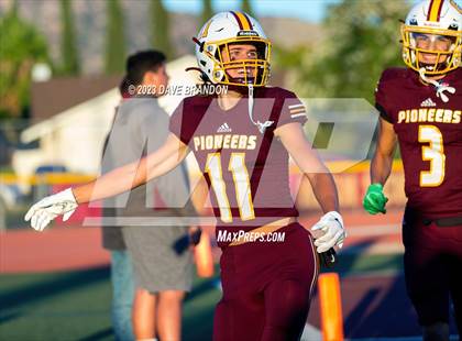 Thumbnail 2 in Knight @ Simi Valley photogallery.