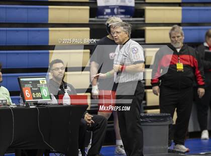 Thumbnail 3 in  UIL Boys Wrestling Region 4 Finals (Day 1) photogallery.