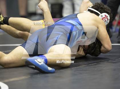 Thumbnail 2 in  UIL Boys Wrestling Region 4 Finals (Day 1) photogallery.