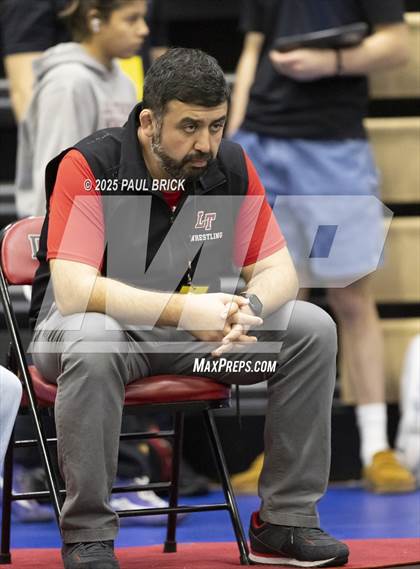 Thumbnail 3 in  UIL Boys Wrestling Region 4 Finals (Day 1) photogallery.