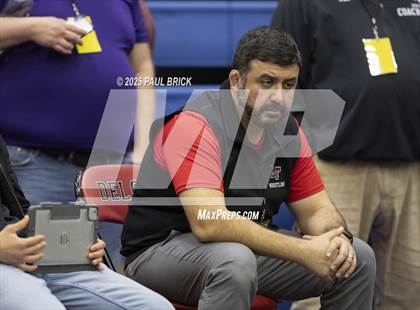 Thumbnail 1 in  UIL Boys Wrestling Region 4 Finals (Day 1) photogallery.