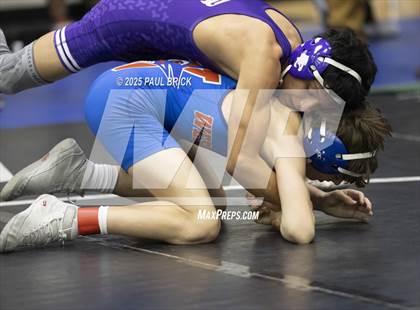 Thumbnail 1 in  UIL Boys Wrestling Region 4 Finals (Day 1) photogallery.