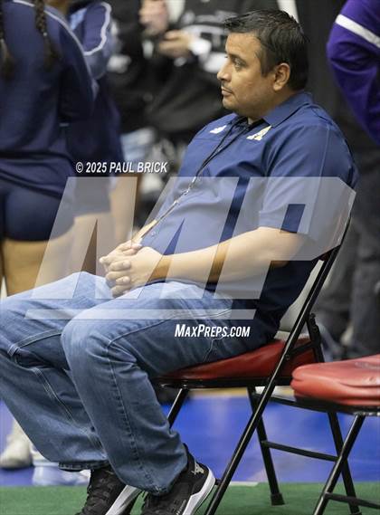 Thumbnail 1 in  UIL Boys Wrestling Region 4 Finals (Day 1) photogallery.