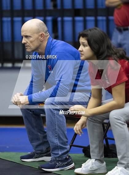 Thumbnail 1 in  UIL Boys Wrestling Region 4 Finals (Day 1) photogallery.
