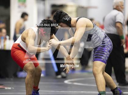 Thumbnail 1 in  UIL Boys Wrestling Region 4 Finals (Day 1) photogallery.