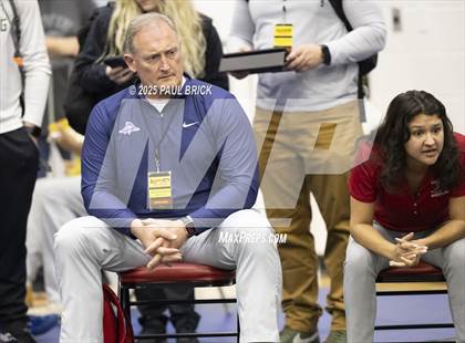 Thumbnail 3 in  UIL Boys Wrestling Region 4 Finals (Day 1) photogallery.