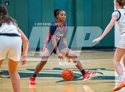 Thumbnail 3 in Alief Taylor vs. Aledo (McDonald's Texas Invitational) photogallery.