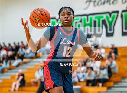 Thumbnail 1 in Alief Taylor vs. Aledo (McDonald's Texas Invitational) photogallery.