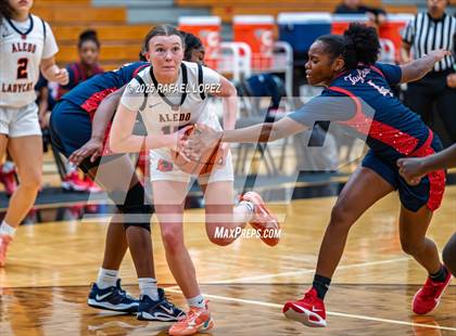 Thumbnail 2 in Alief Taylor vs. Aledo (McDonald's Texas Invitational) photogallery.