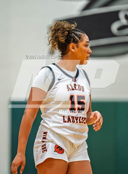 Thumbnail 2 in Alief Taylor vs. Aledo (McDonald's Texas Invitational) photogallery.