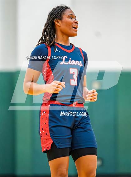 Thumbnail 3 in Alief Taylor vs. Aledo (McDonald's Texas Invitational) photogallery.