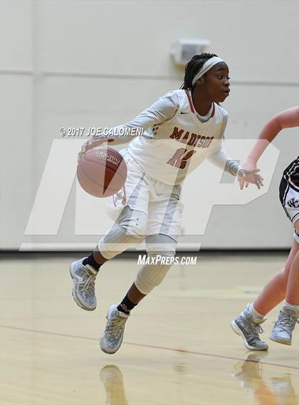 Thumbnail 1 in Madison vs Churchill photogallery.