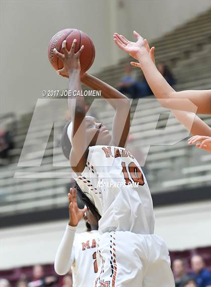 Thumbnail 2 in Madison vs Churchill photogallery.