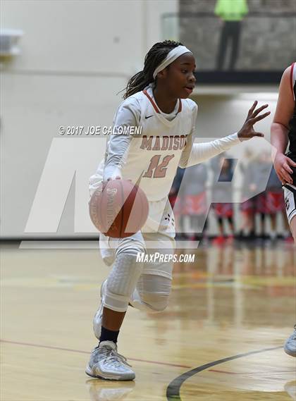 Thumbnail 3 in Madison vs Churchill photogallery.