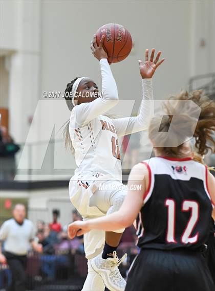 Thumbnail 1 in Madison vs Churchill photogallery.