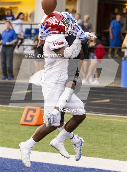 Thumbnail 1 in Dixie Heights @ Covington Catholic photogallery.