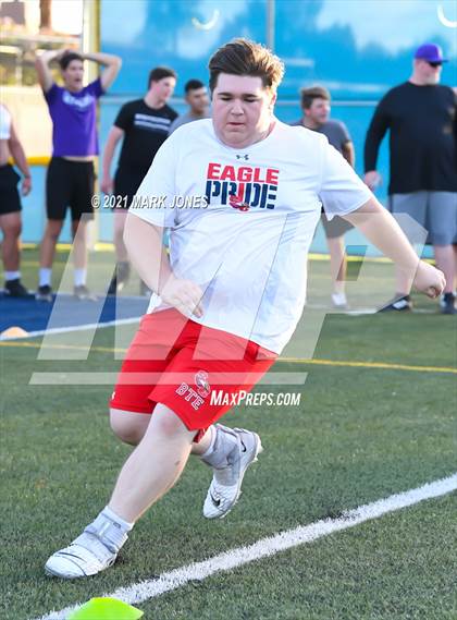 Thumbnail 3 in Scottsdale Christian Academy vs. Northwest Christian (7-on-7 Game) photogallery.