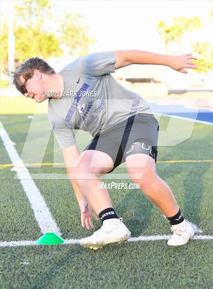 Thumbnail 2 in Scottsdale Christian Academy vs. Northwest Christian (7-on-7 Game) photogallery.