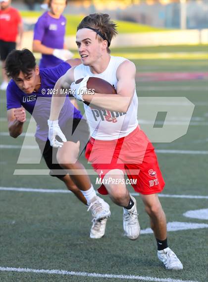Thumbnail 3 in Scottsdale Christian Academy vs. Northwest Christian (7-on-7 Game) photogallery.