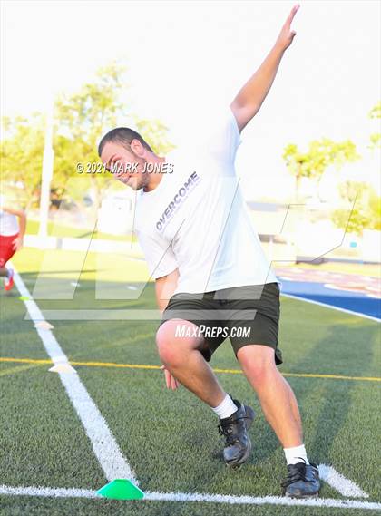 Thumbnail 3 in Scottsdale Christian Academy vs. Northwest Christian (7-on-7 Game) photogallery.