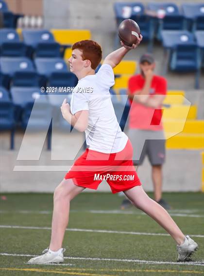 Thumbnail 2 in Scottsdale Christian Academy vs. Northwest Christian (7-on-7 Game) photogallery.