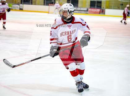 Thumbnail 2 in Newton/Lenape @ Bernards photogallery.