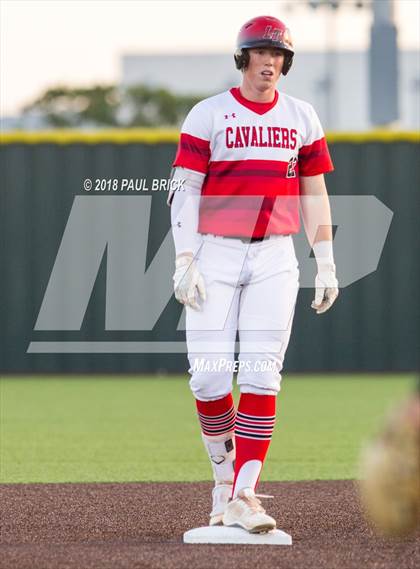 Thumbnail 2 in Lake Travis vs San Antonio Reagan (UIL 6A Regional Quarterfinal) photogallery.