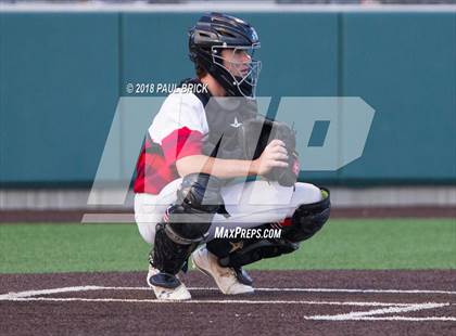 Thumbnail 3 in Lake Travis vs San Antonio Reagan (UIL 6A Regional Quarterfinal) photogallery.