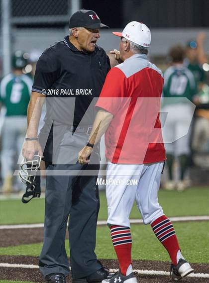 Thumbnail 2 in Lake Travis vs San Antonio Reagan (UIL 6A Regional Quarterfinal) photogallery.