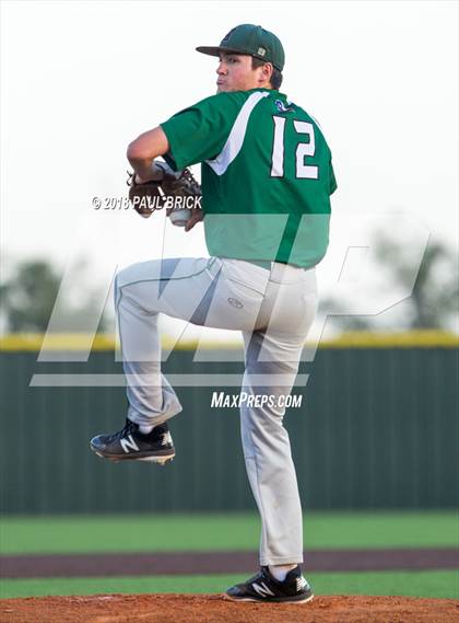 Thumbnail 2 in Lake Travis vs San Antonio Reagan (UIL 6A Regional Quarterfinal) photogallery.
