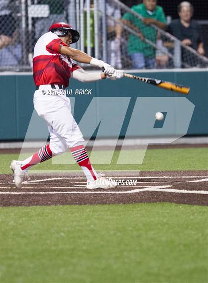 Thumbnail 3 in Lake Travis vs San Antonio Reagan (UIL 6A Regional Quarterfinal) photogallery.