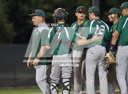Thumbnail 2 in Lake Travis vs San Antonio Reagan (UIL 6A Regional Quarterfinal) photogallery.