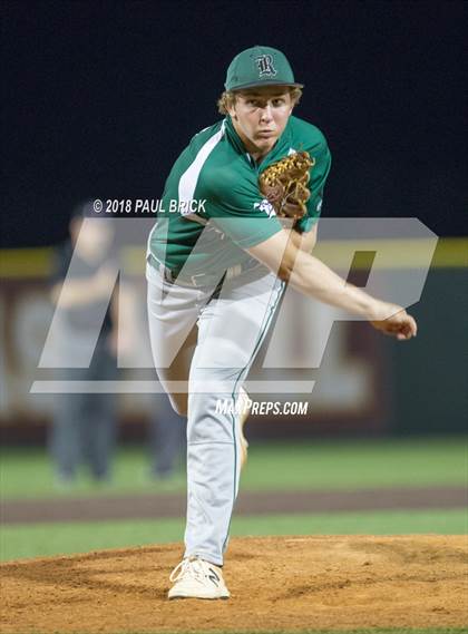 Thumbnail 3 in Lake Travis vs San Antonio Reagan (UIL 6A Regional Quarterfinal) photogallery.
