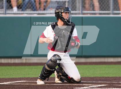 Thumbnail 1 in Lake Travis vs San Antonio Reagan (UIL 6A Regional Quarterfinal) photogallery.
