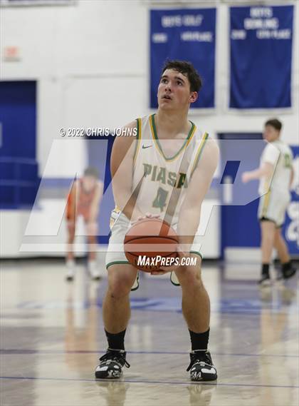 Thumbnail 3 in Southwestern vs. Waterloo (Freeburg/Columbia Holliday Tournament) photogallery.