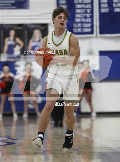 Thumbnail 1 in Southwestern vs. Waterloo (Freeburg/Columbia Holliday Tournament) photogallery.