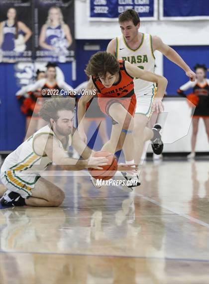 Thumbnail 3 in Southwestern vs. Waterloo (Freeburg/Columbia Holliday Tournament) photogallery.