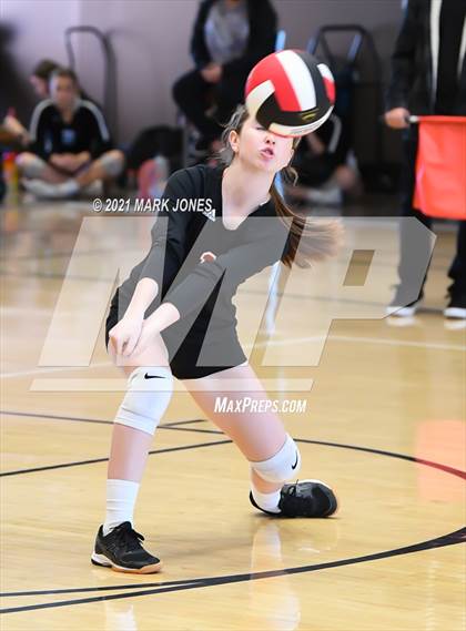 Thumbnail 2 in Maricopa vs. St. Johns (EPIC Tournament Chandler Prep Invite) photogallery.