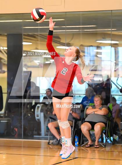 Thumbnail 2 in Maricopa vs. St. Johns (EPIC Tournament Chandler Prep Invite) photogallery.