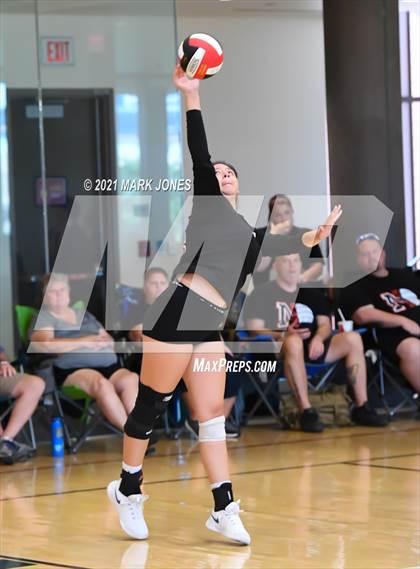 Thumbnail 1 in Maricopa vs. St. Johns (EPIC Tournament Chandler Prep Invite) photogallery.