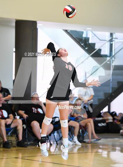 Thumbnail 1 in Maricopa vs. St. Johns (EPIC Tournament Chandler Prep Invite) photogallery.