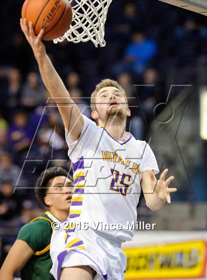 Thumbnail 3 in Puyallup vs Kentridge (4A SPSL Tournament) photogallery.