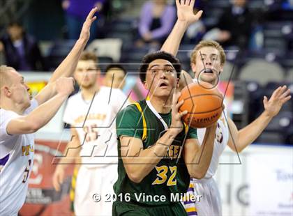 Thumbnail 3 in Puyallup vs Kentridge (4A SPSL Tournament) photogallery.